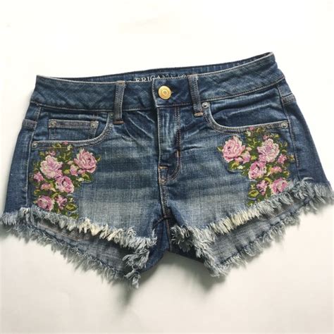 american eagle embroidered shorts